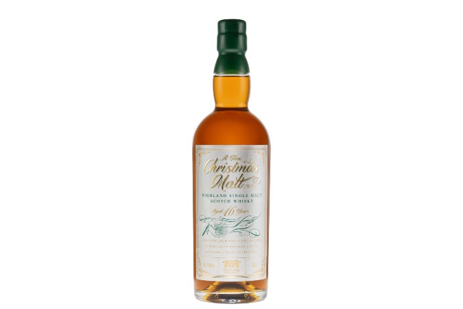 bottle of christmas malt whisky by highland park