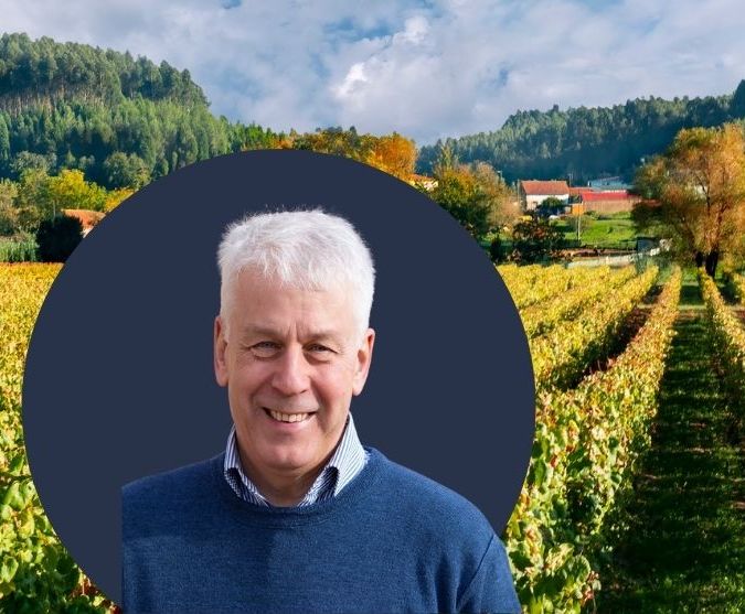 nick oakley on backdrop of portuguese vineyard