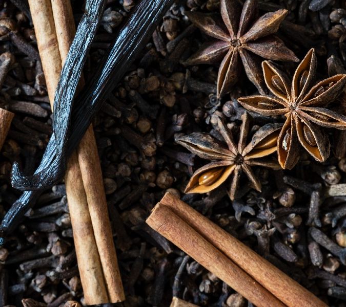 spices including cinnamon, star anise and vanilla