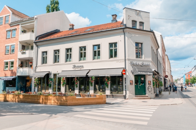 Nedre Lokka bar, Oslo