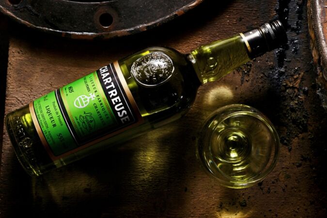 Chartreuse lead image