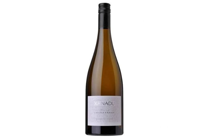 xanadu reserve chardonnay wine bottle
